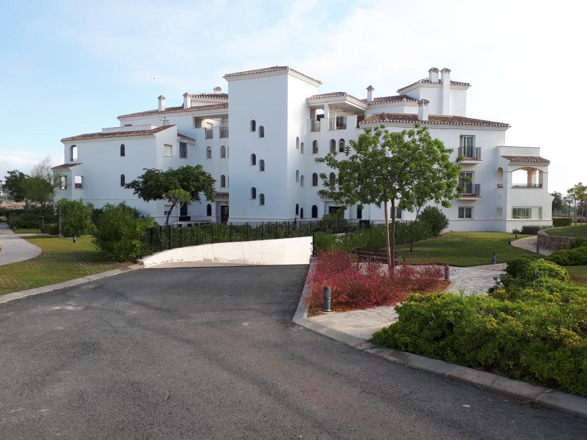 Hacienda Riqueleme Golf Resort Сусина Екстериор снимка